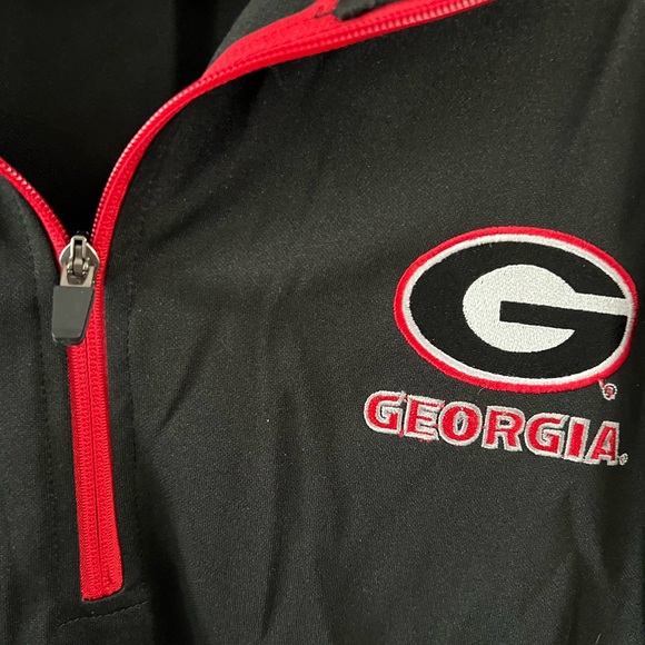 Brand new UGA 1/4 zip sweatshirt - Picture 2 of 6